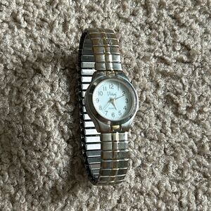 Vivani women’s vintage silver bracelet watch‎ one size stretches